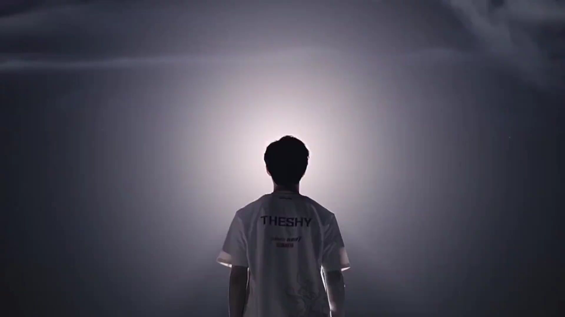 正被蓝月亮 正被蓝月亮