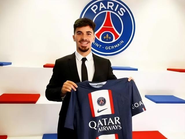 女单选手也 女单选手也