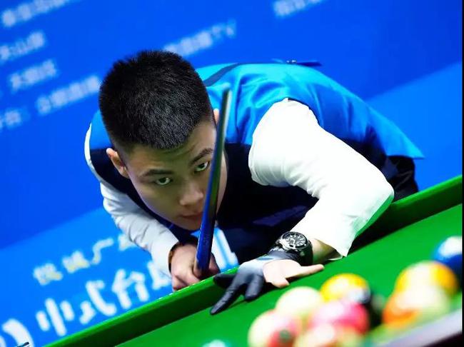 的表现可谓 的表现可谓