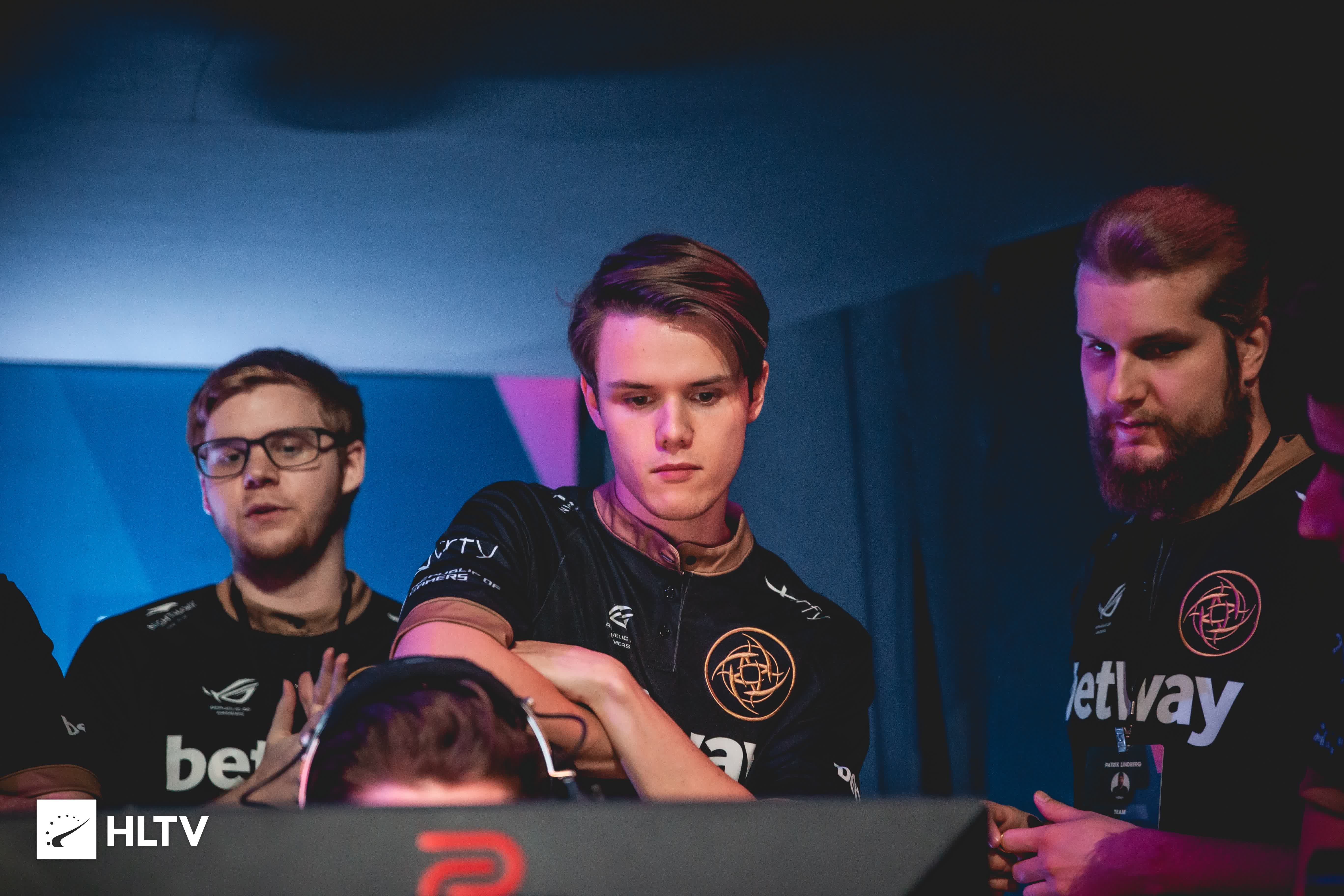 或背靠背赛 或背靠背赛