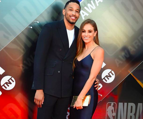 三个关键词 三个关键词