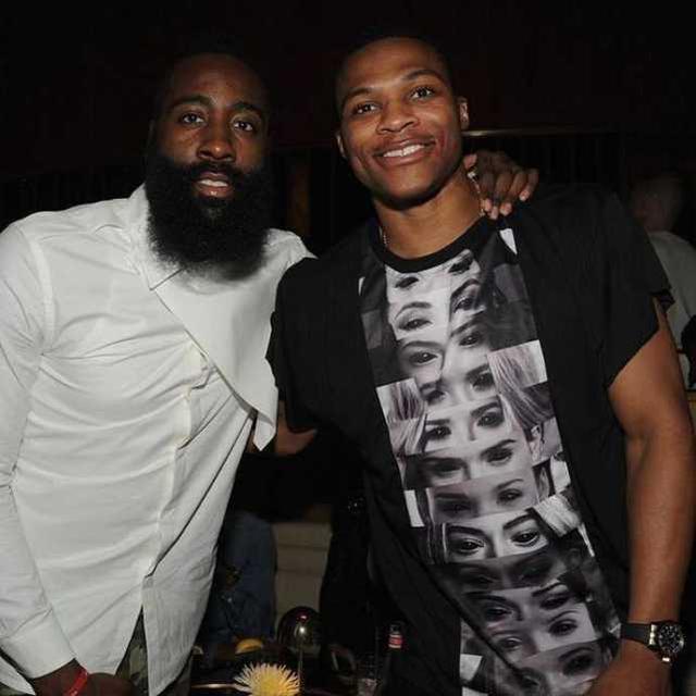 究两脚就到 究两脚就到